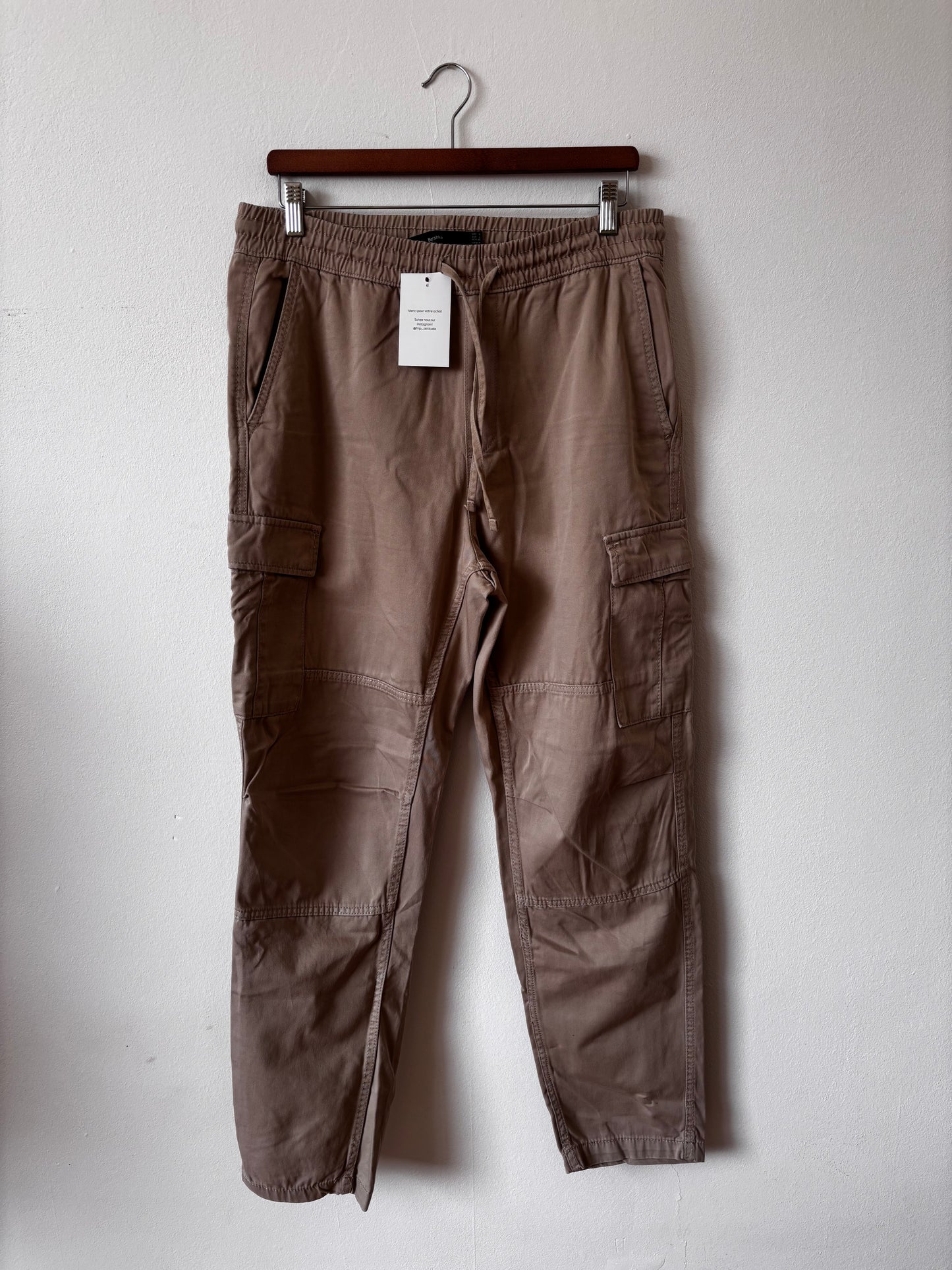 Cargo BERSHKA - L