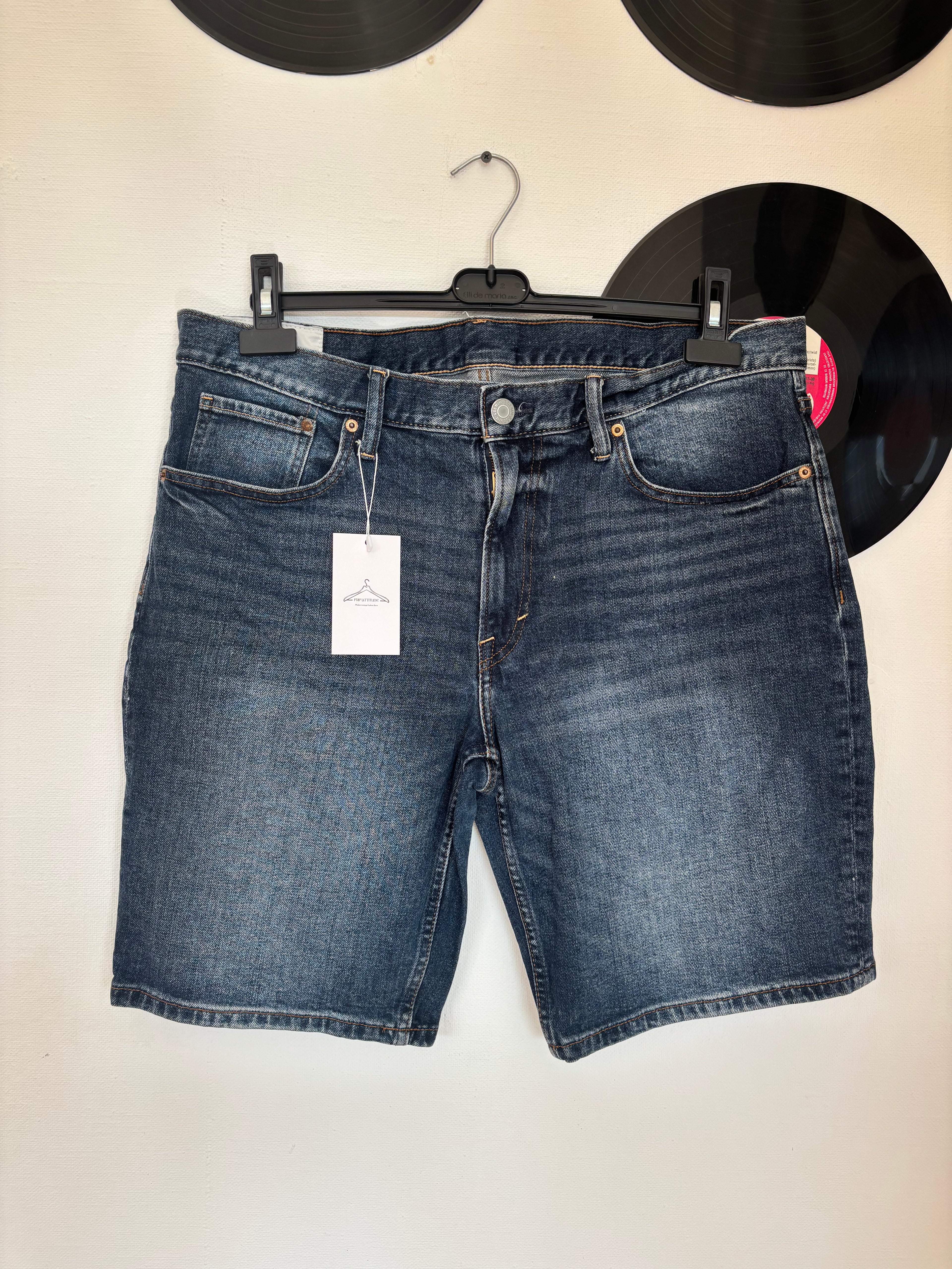 Short H&M - L