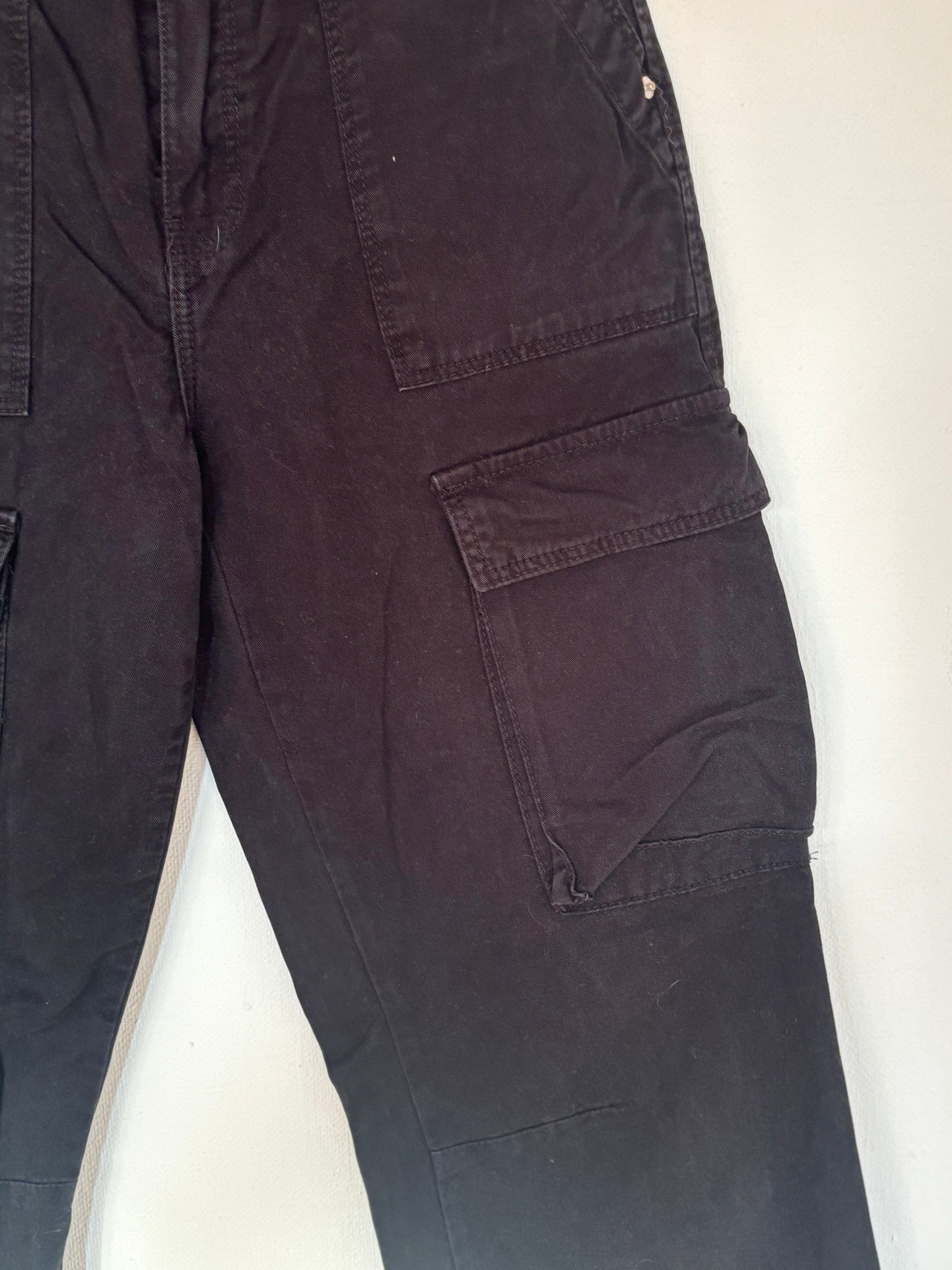 Cargo Bershka - 34