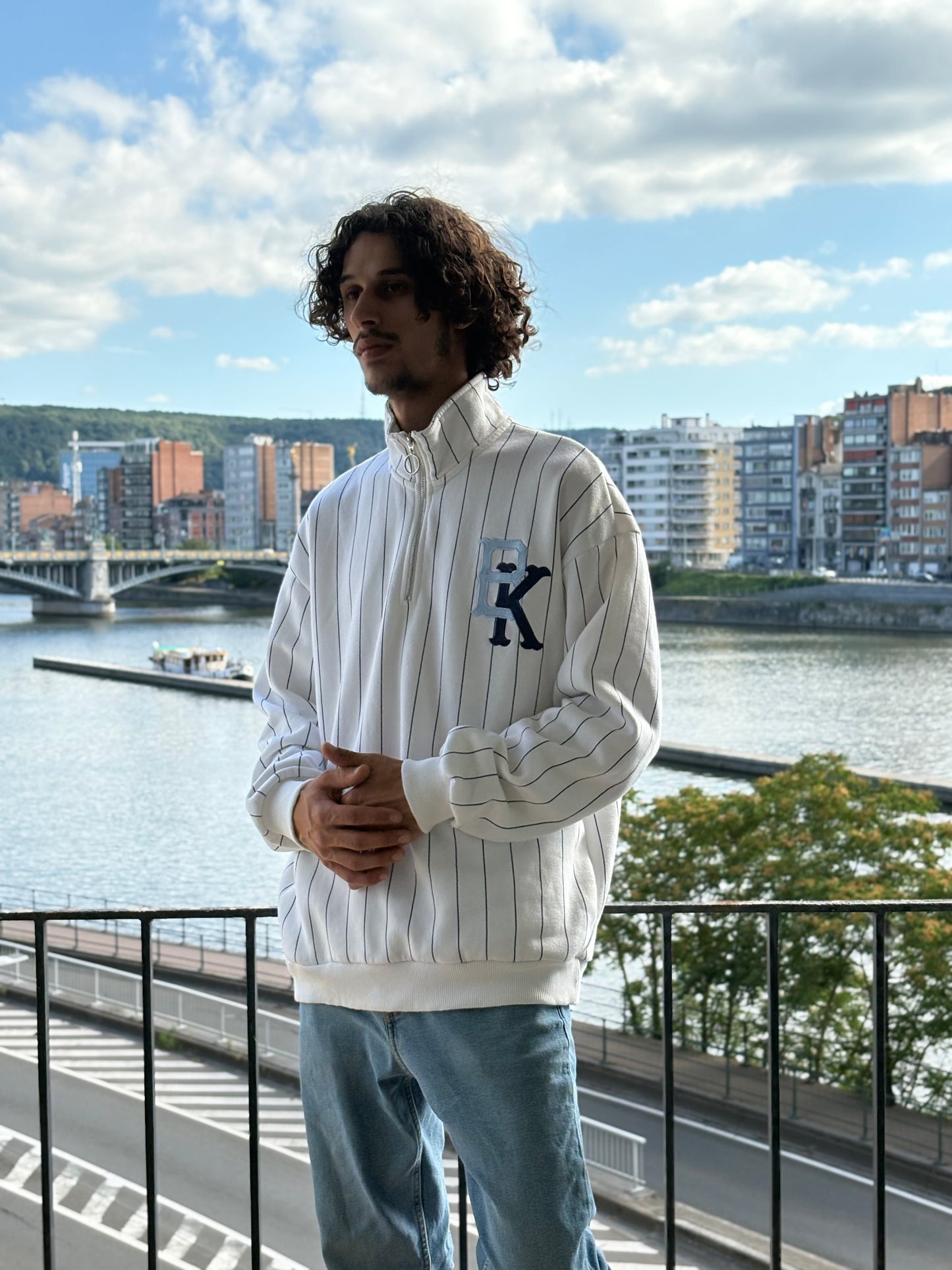 Sweat Bershka Oversize - S