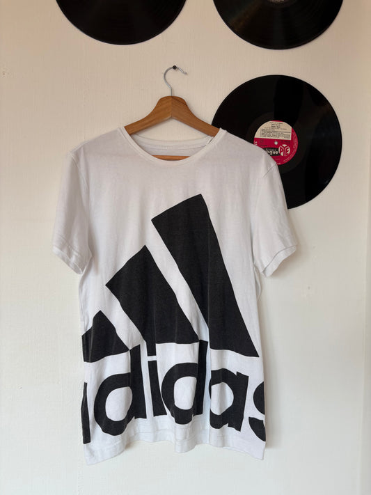 T-shirt Adidas - M