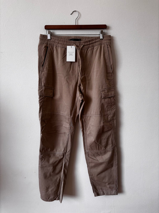 Cargo BERSHKA - L